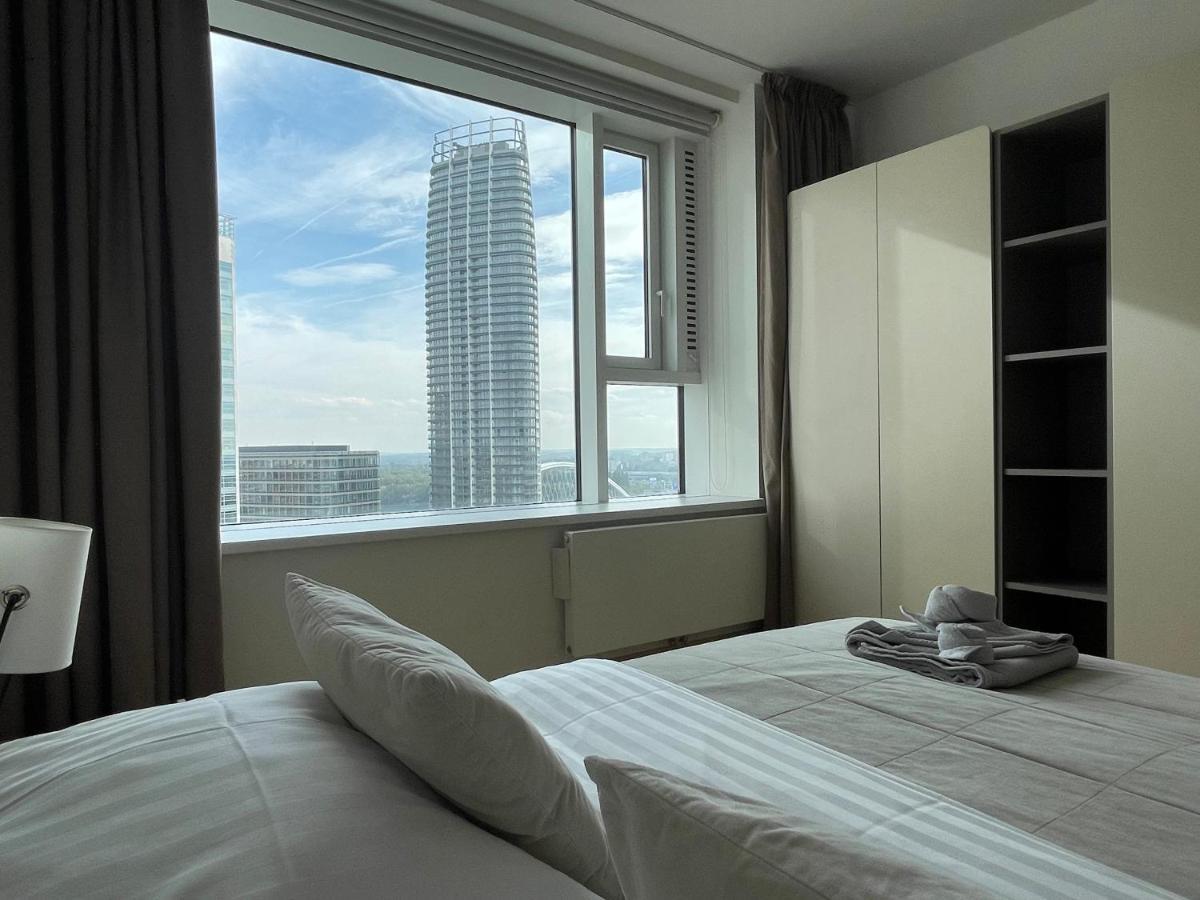 Sag Panorama Apartment 3 Rooms 19Th Floor Great View Free Parking Bratislava Exterior foto