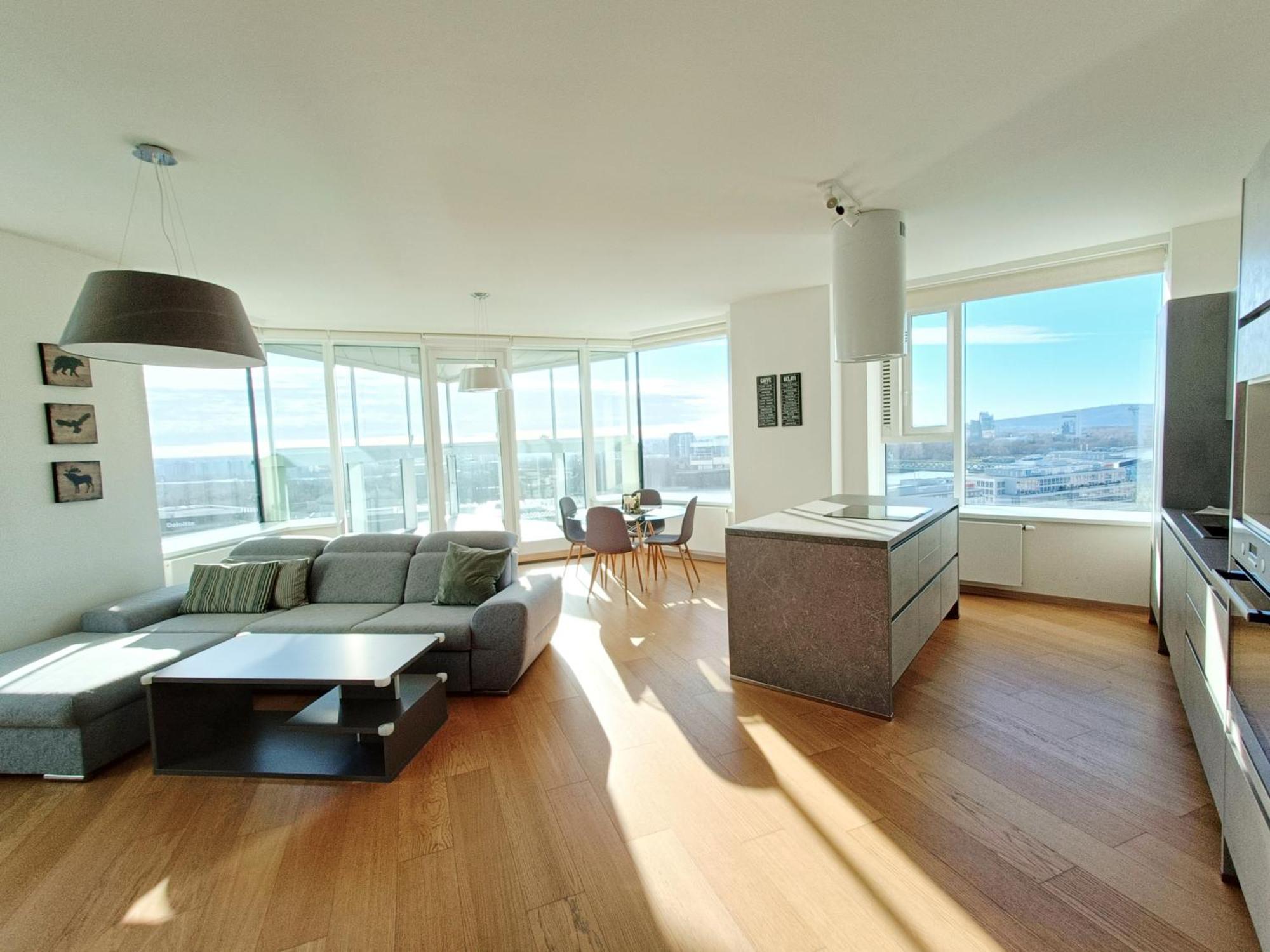 Sag Panorama Apartment 3 Rooms 19Th Floor Great View Free Parking Bratislava Exterior foto